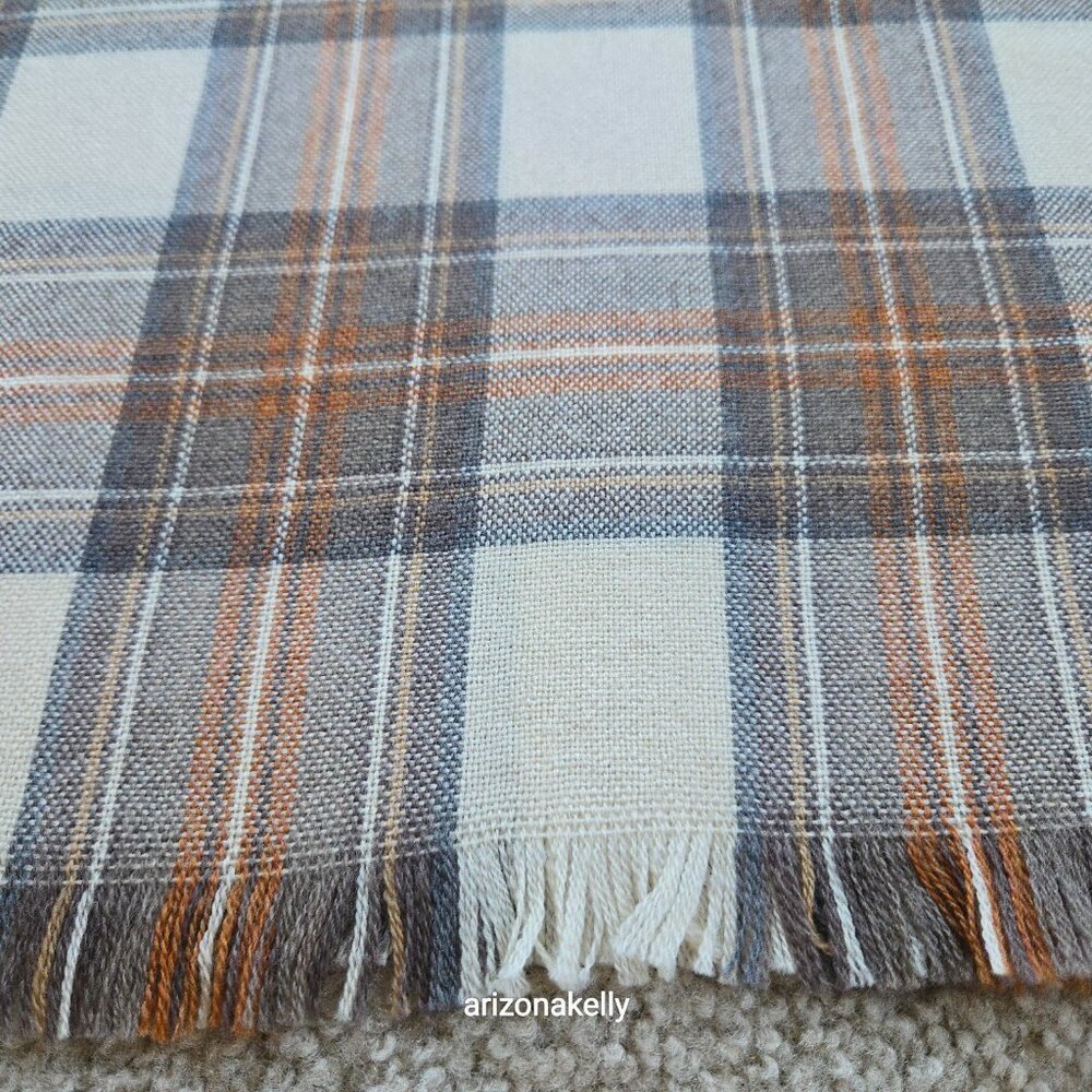 NWOT Johnstons Extra Fine Merino Wool Plaid Scarf Scotland - Picture 10 of 11